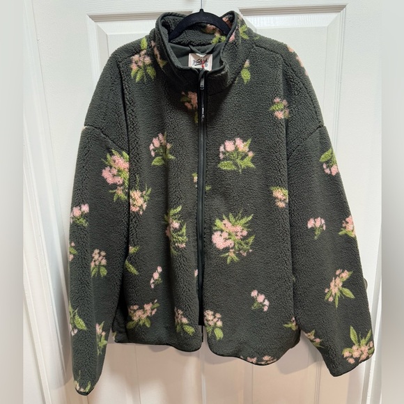 Woolrich Jackets & Blazers - Woolrich x Target Floral Sherpa Jacket - olive green and pink. XXL